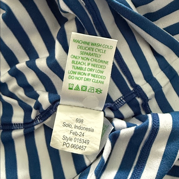 Lilly Pulitzer Dune Upf 50+ Short Sleeve dress in Barton Blue St. Tropez Stripe - Picture 9 of 9